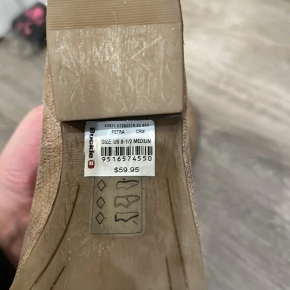 Not Rated women booties size 8.5 - Picture 7 of 9